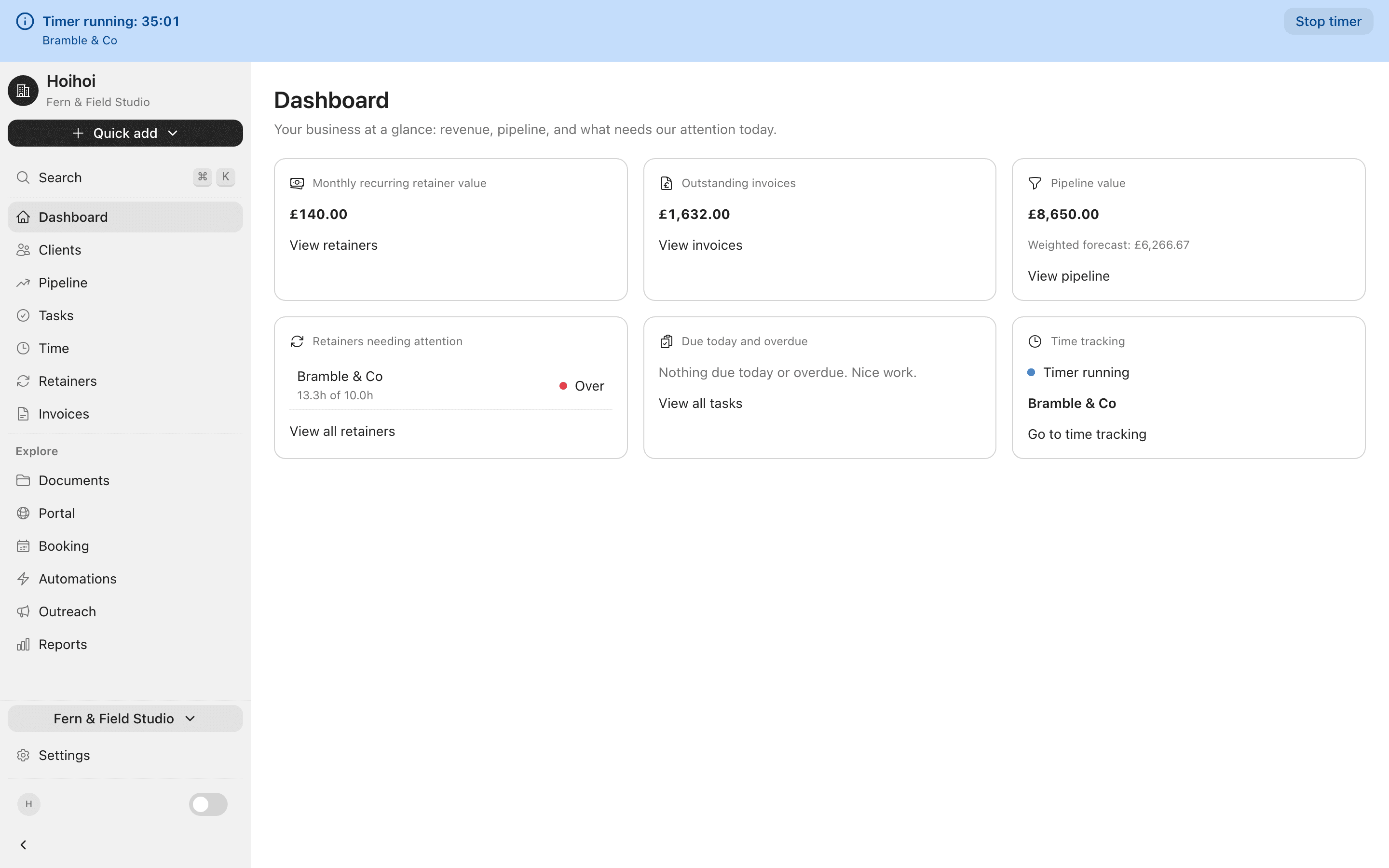 The Hoihoi dashboard, showing recurring retainer value, outstanding invoices and this week's tasks